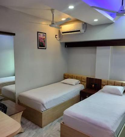 Hotel Epar Bangla Agartala Eksteriør bilde